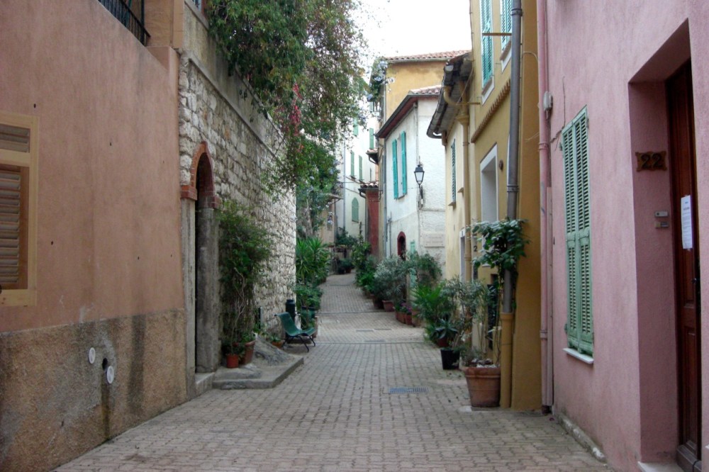 Colorful buildings, flowers...