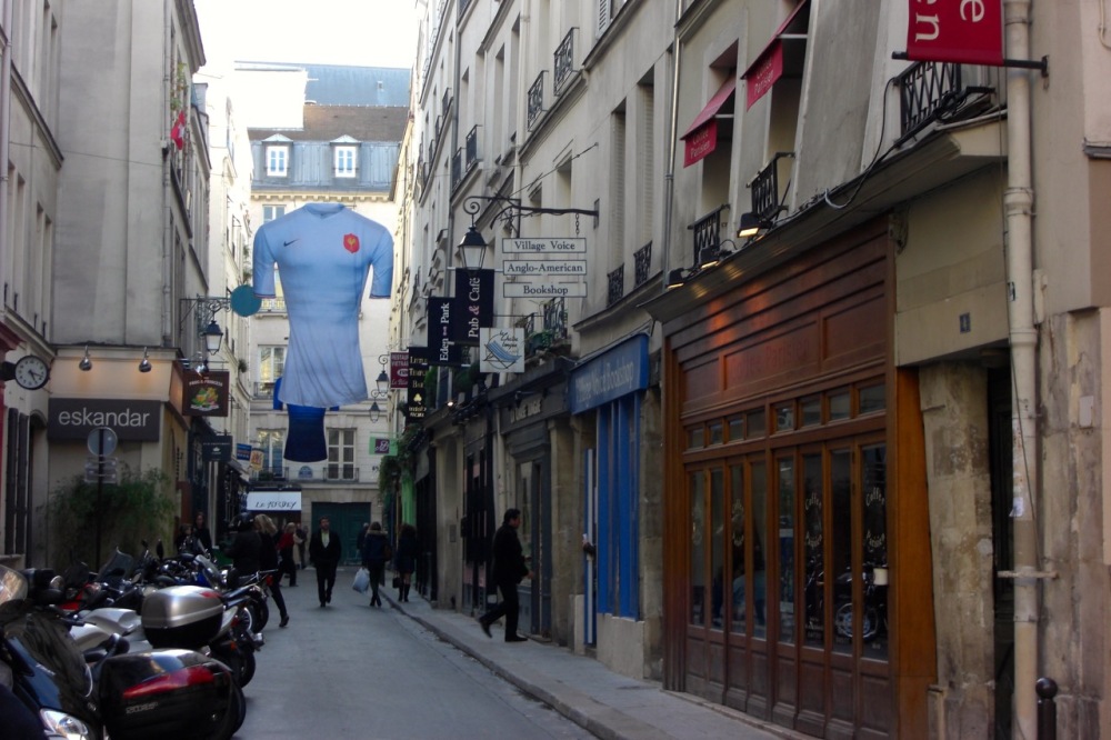 Wandering around the St-Germain neighborhood, October 2011 (notice the English bookstore!)