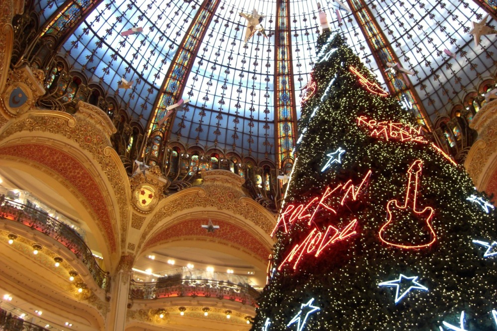 Dec 2011: shopping at Galeries Lafayette